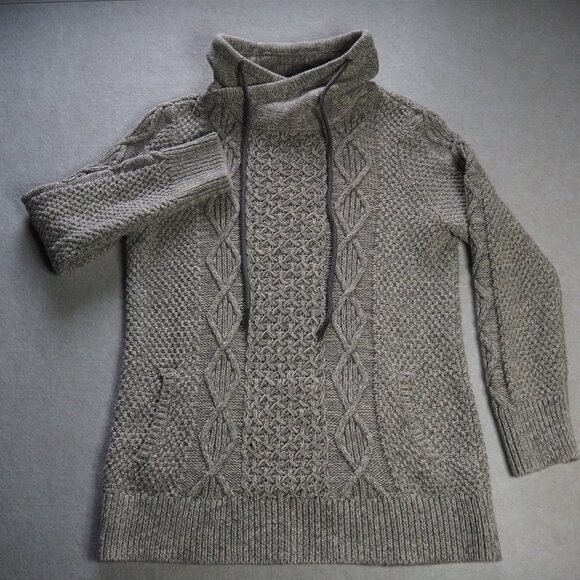 L.L.Bean Signature Women’s Chunky Cotton Cable Knit Funnel-Neck Sweater Small - Picture 1 of 9